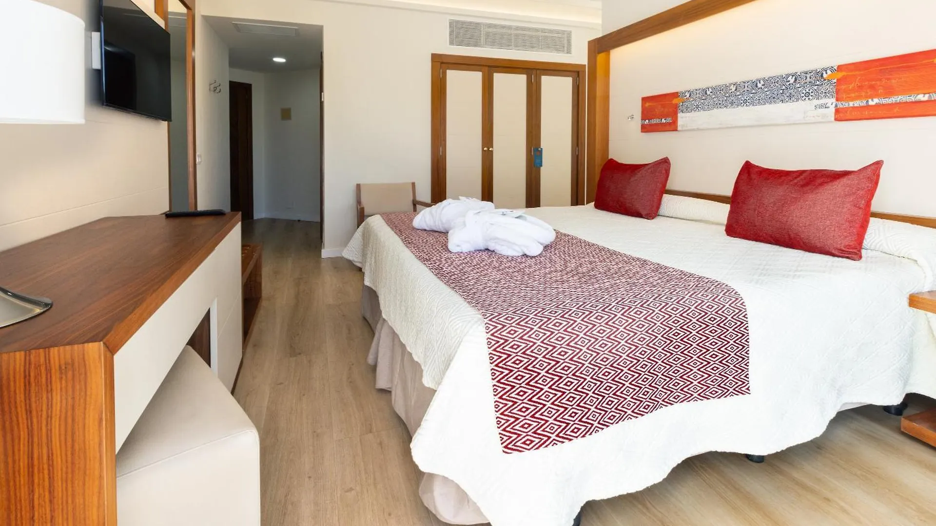 **** Hotel Hipotels La Geria Puerto del Carmen  Spanien